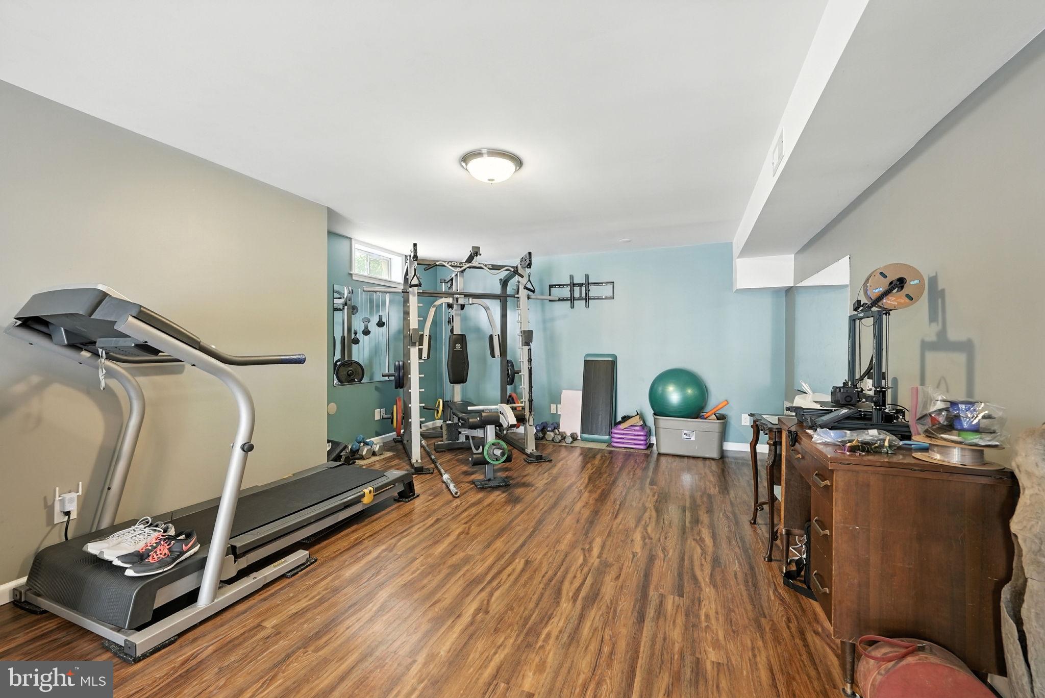 OAKLAND PARK - Residential