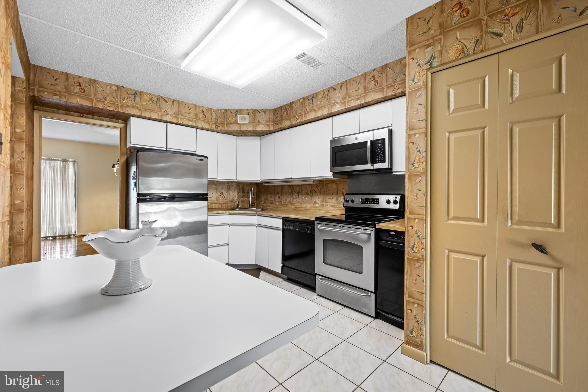 ANNEN WOODS - Residential