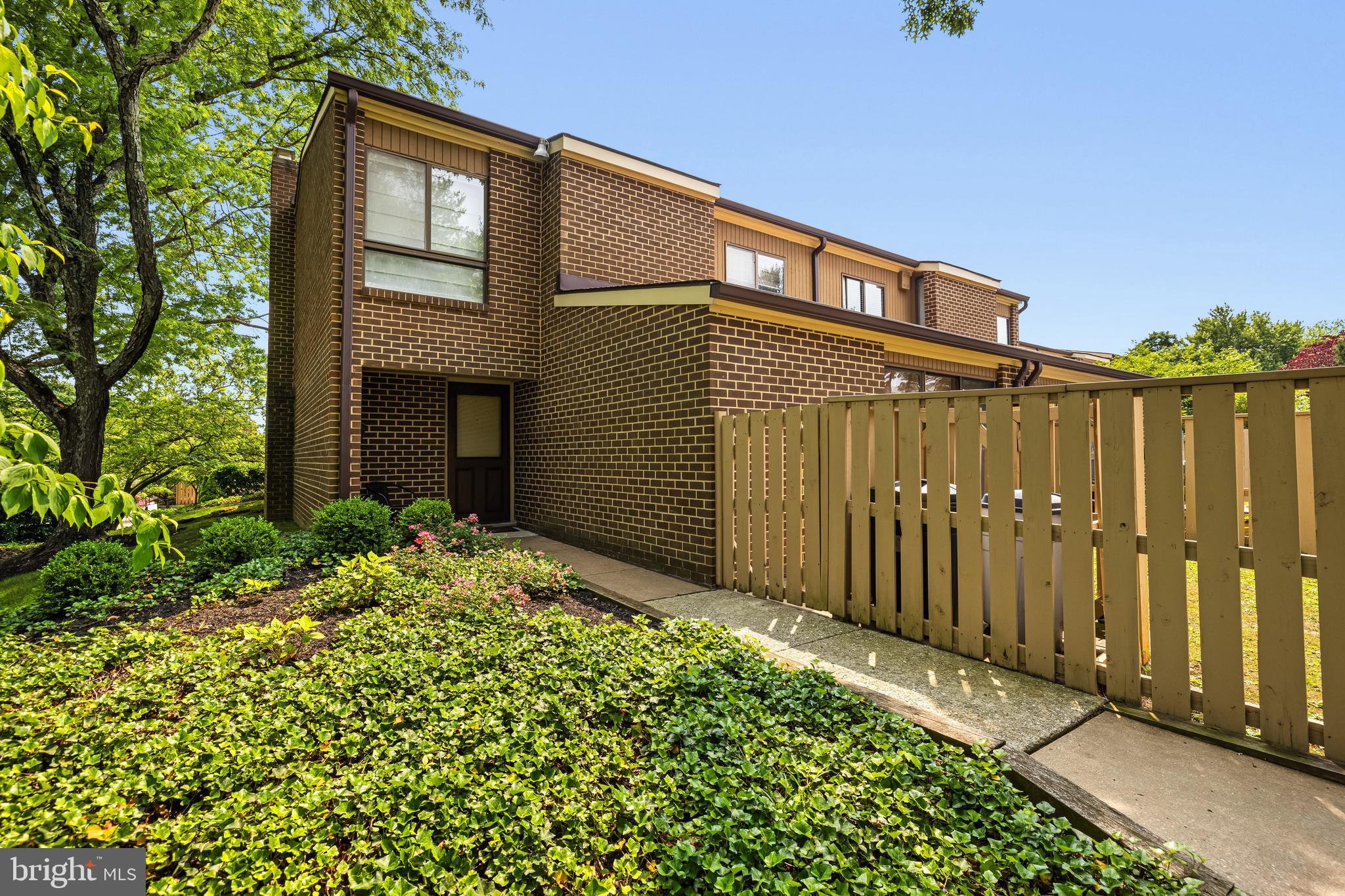This quintessential Annen Woods end-of-group is poised for its next chapter! This westerly-facing 3B R, 2.5 bath townhome gives the next resident ample living/dining space that features solid hardwood floors, an eat-in kitchen w/ laundry closet and cozy den that offers sunset views. The private fenced rear patio awaits this summer's bbq's and other entertainments! Street parking is a breeze in this location. This gated community features a community swimming pool, club house, and tennis courts. This desirable residence is in close proximity to Interstates 695 and795, Woodholme Golf Course, The Suburban Club, and the Festival at Woodholme.