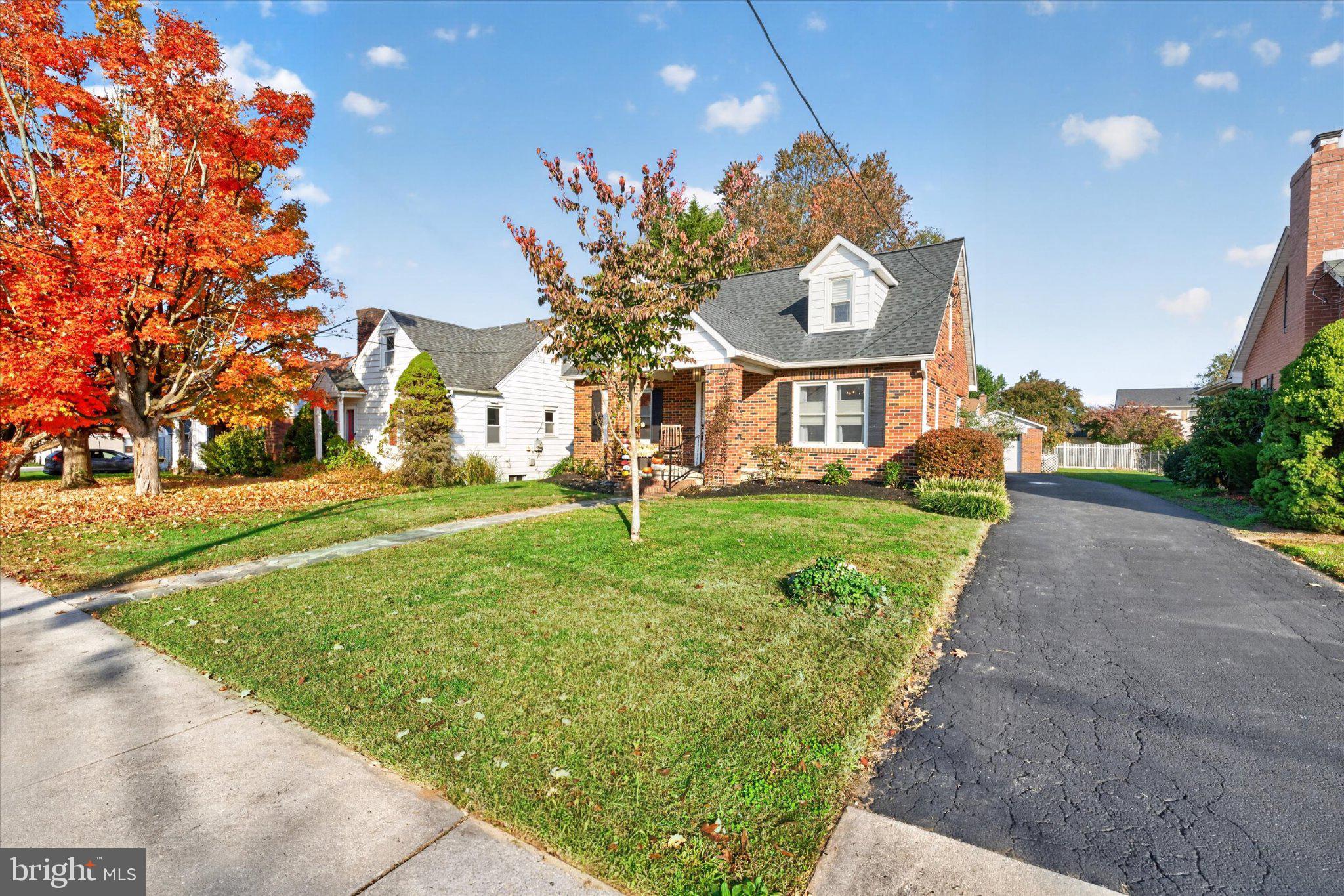 25 HAINES AVENUE