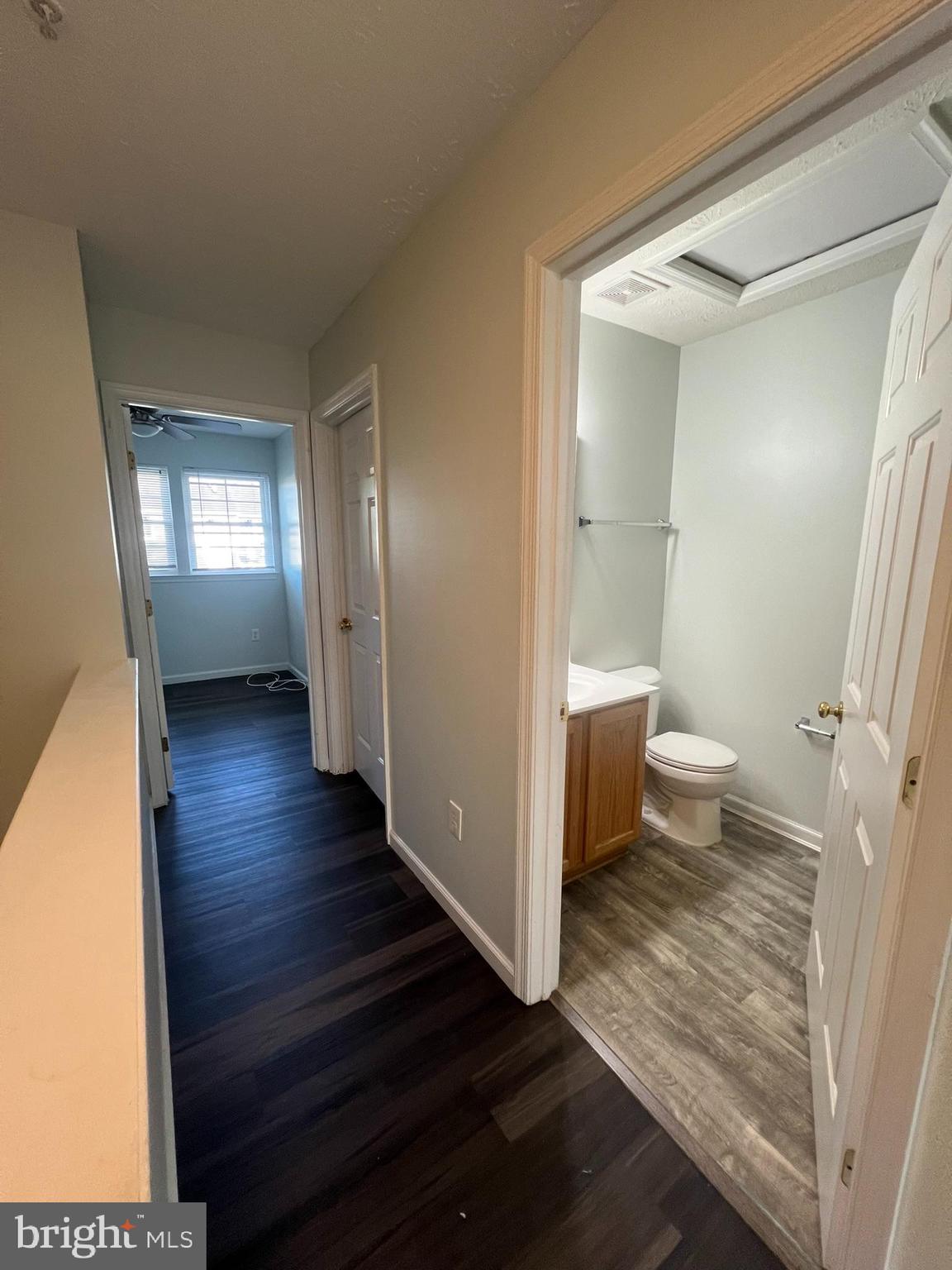 SEVEN OAKS - Residential Lease