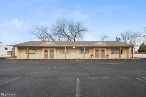 Photo of 7535 Maple Avenue, PENNSAUKEN, NJ 08109 (MLS # NJCD2108834)