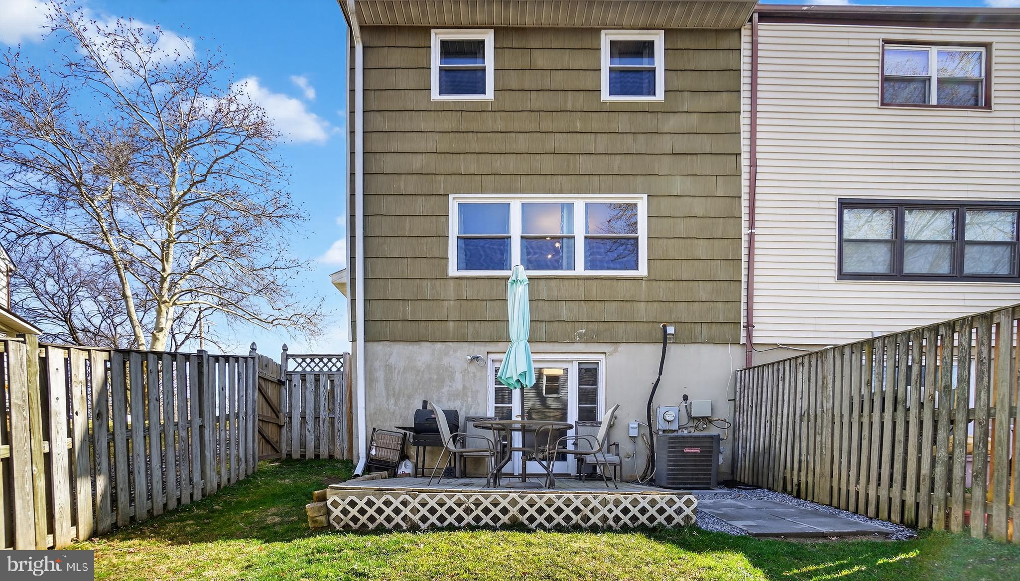 VILLAGE OF OLDE MILL - Residential