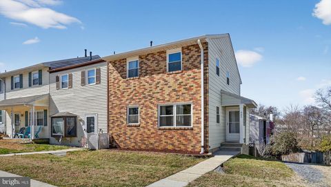 Townhouse For Sale - 480 Worthington Road<br/> MILLERSVILLE, MD 21108