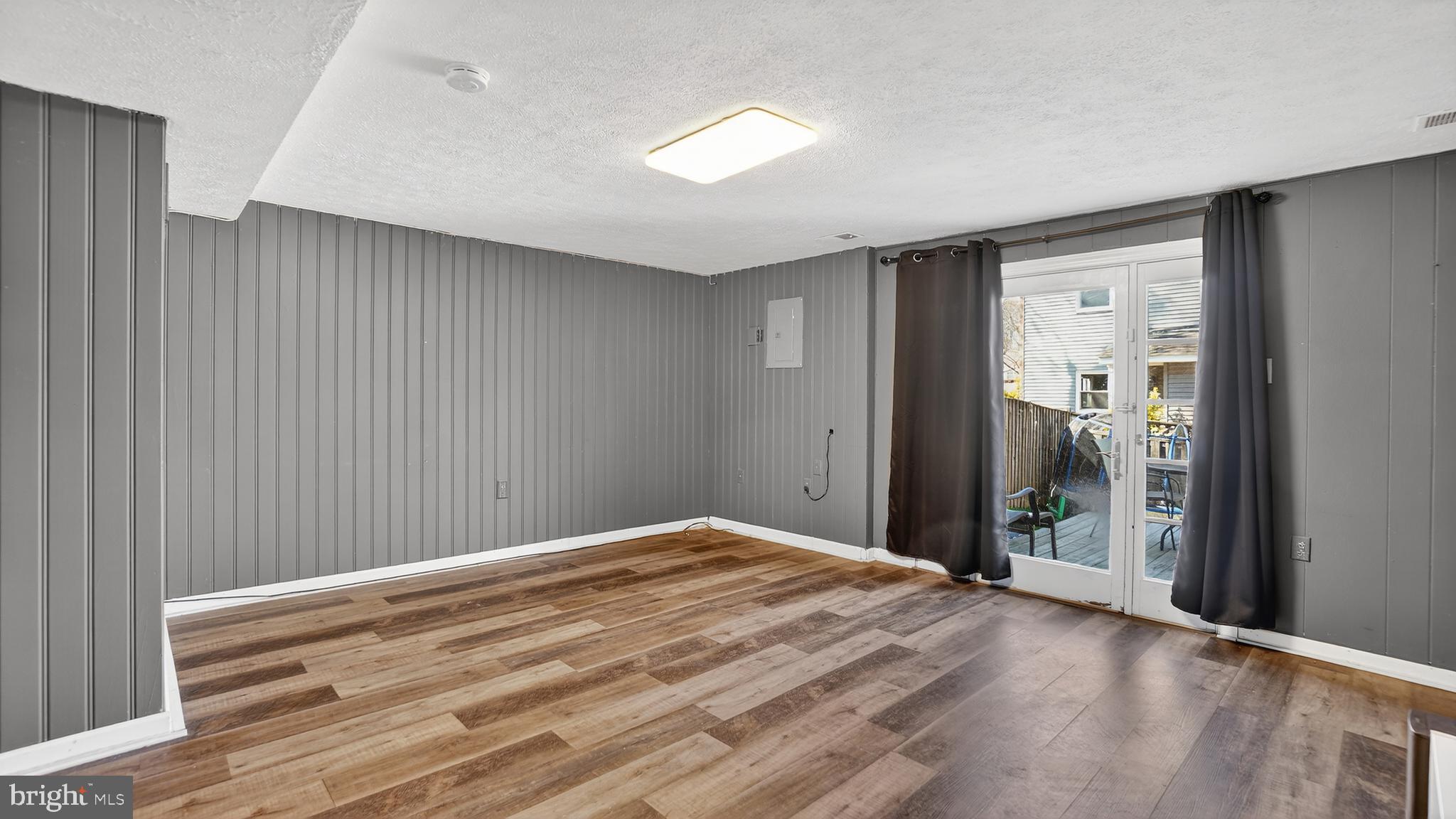 VILLAGE OF OLDE MILL - Residential