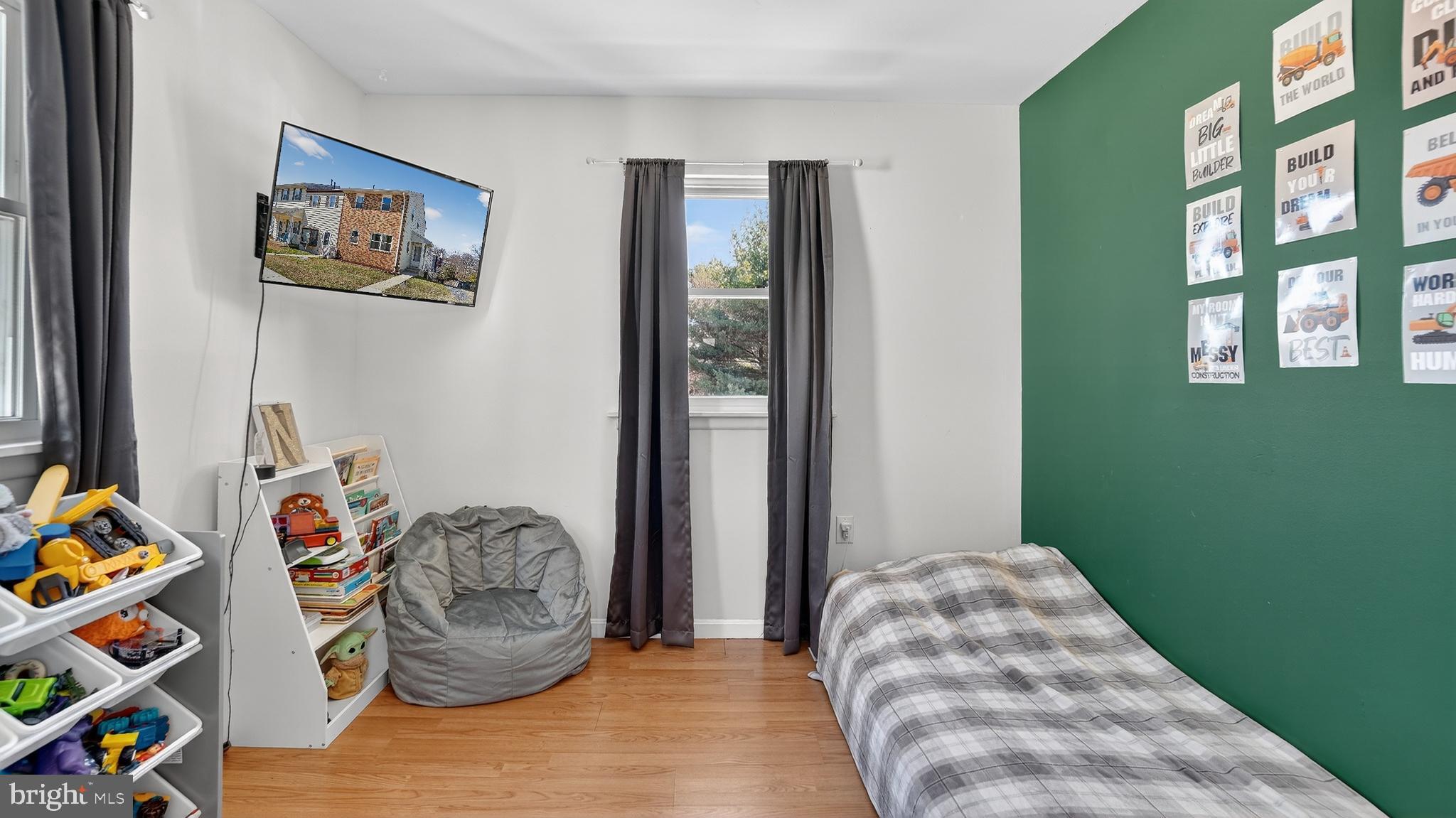 VILLAGE OF OLDE MILL - Residential