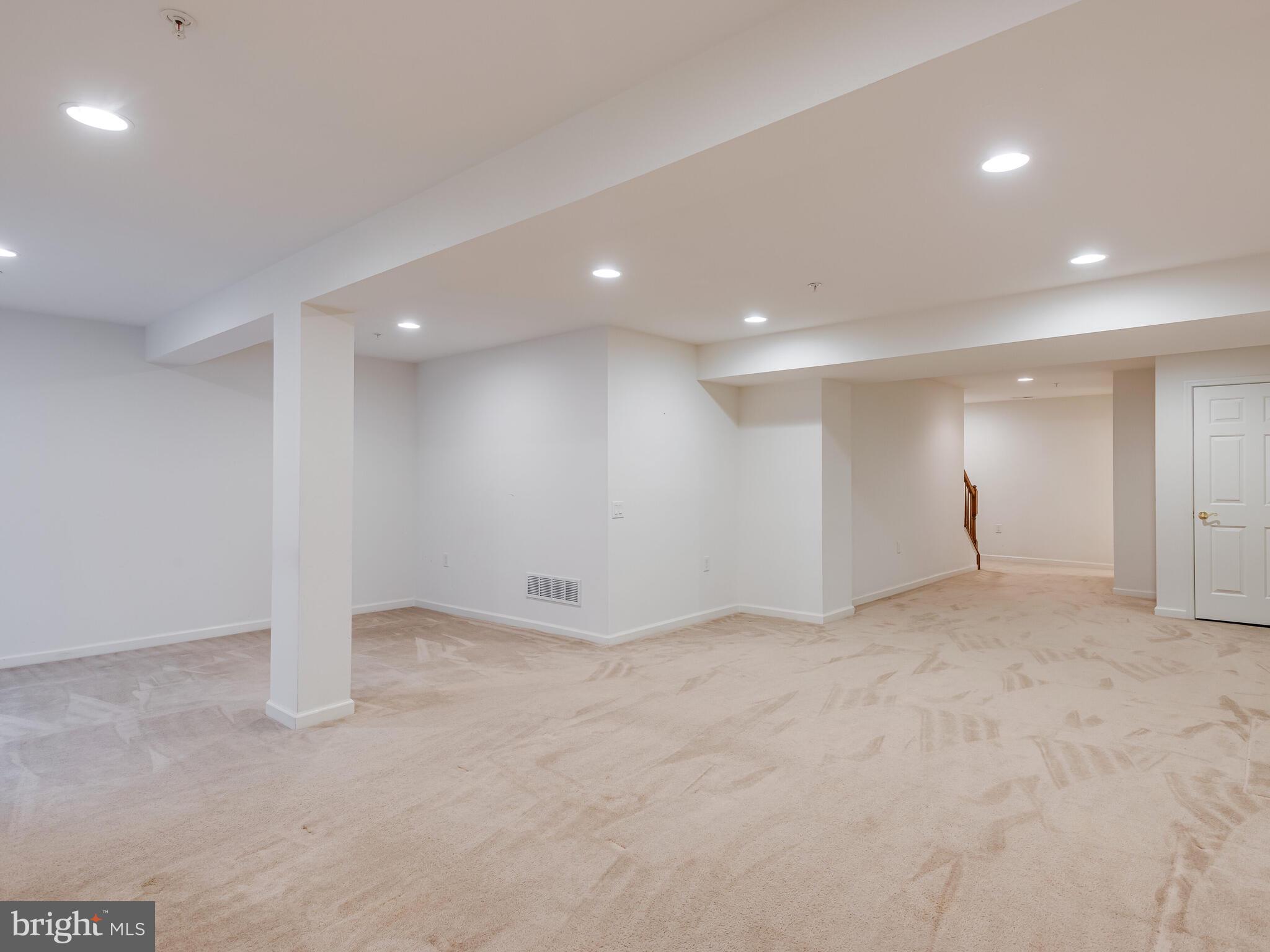 BLUESTONE CREEK - Residential