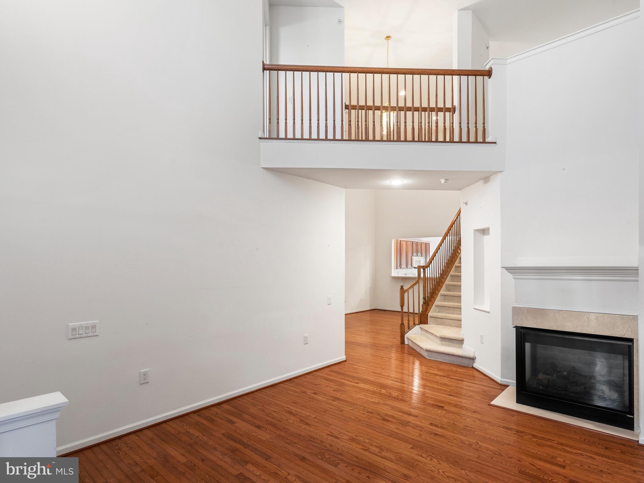 BLUESTONE CREEK - Residential