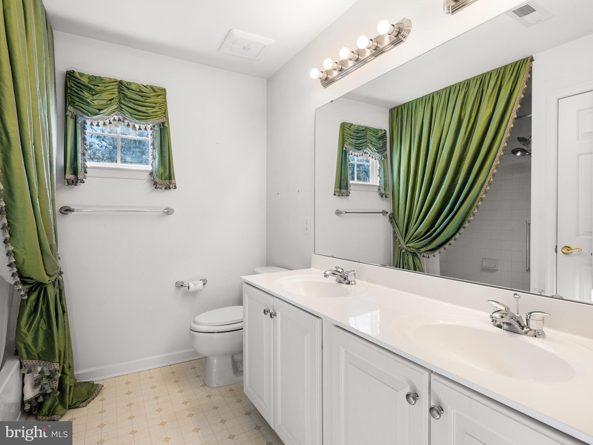 BLUESTONE CREEK - Residential