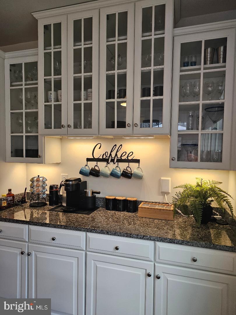 OAK CREEK CLUB - Residential