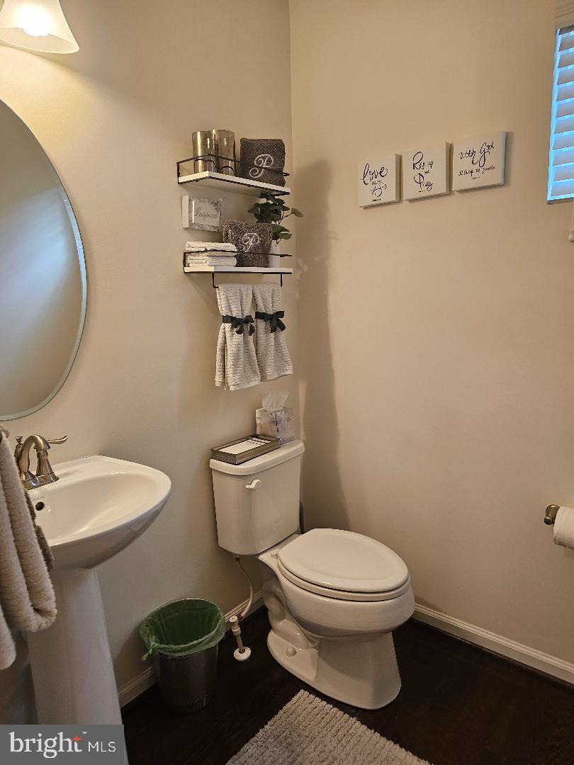 OAK CREEK CLUB - Residential