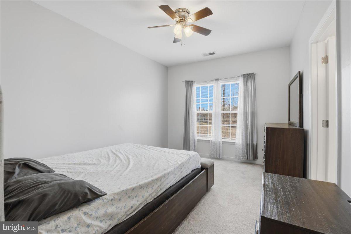 AUGUSTINE AT THE GLENS - Residential