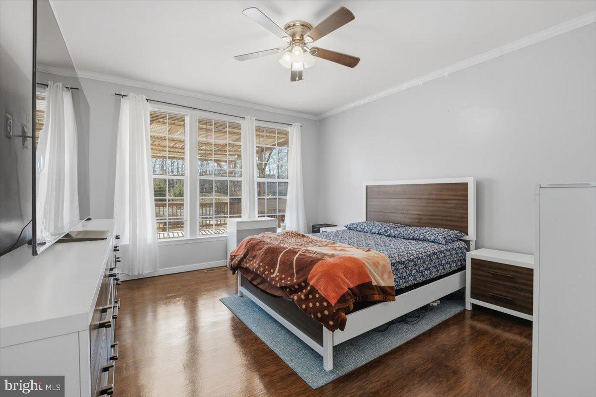 AUGUSTINE AT THE GLENS - Residential