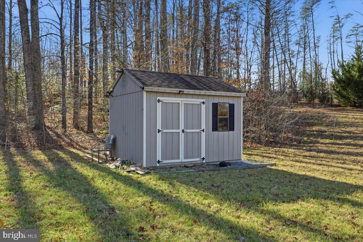 AUGUSTINE AT THE GLENS - Residential