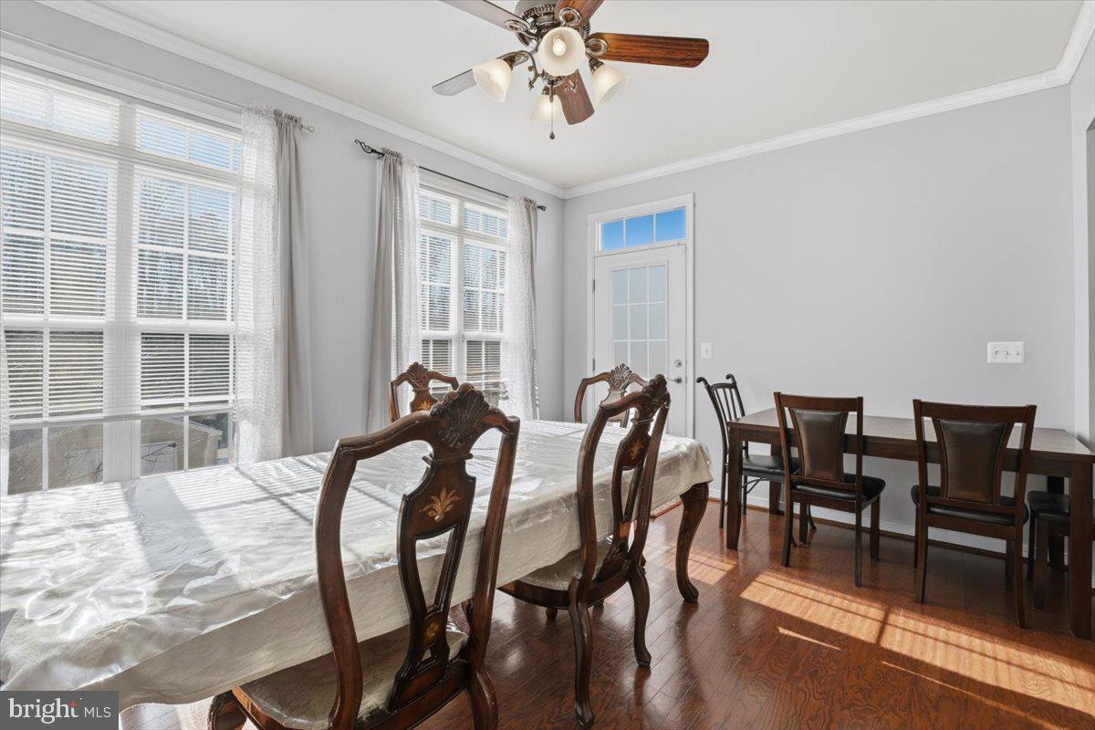 AUGUSTINE AT THE GLENS - Residential