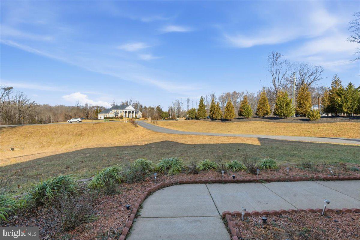 AUGUSTINE AT THE GLENS - Residential