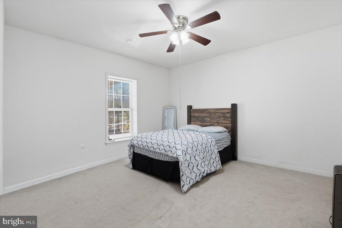 AUGUSTINE AT THE GLENS - Residential