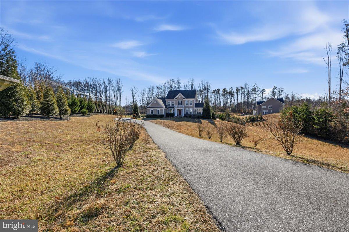 AUGUSTINE AT THE GLENS - Residential