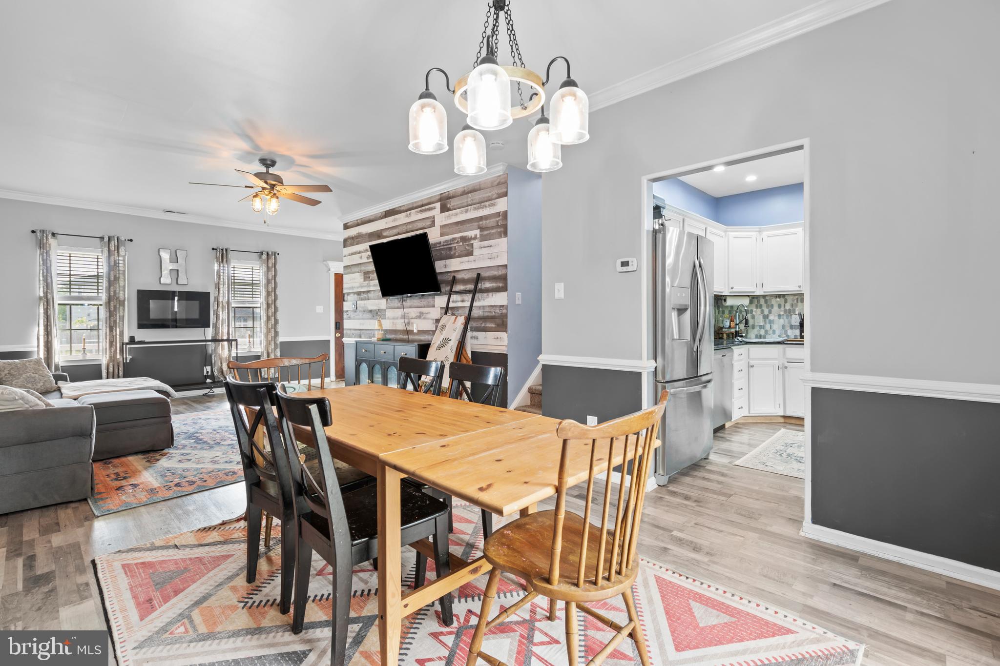 WALNUT BANK FARMS - Residential