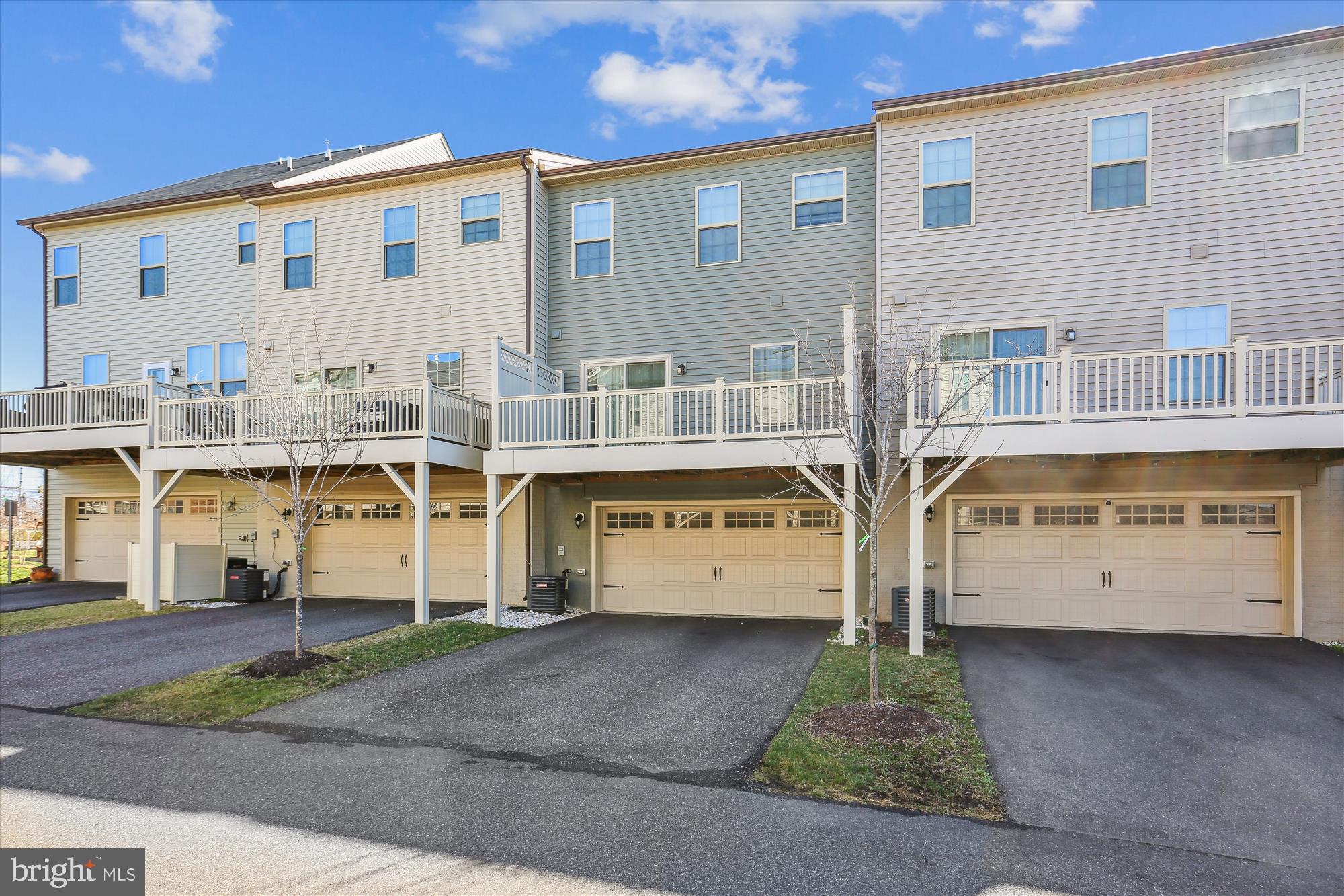 NORBOURNE PARK - Residential