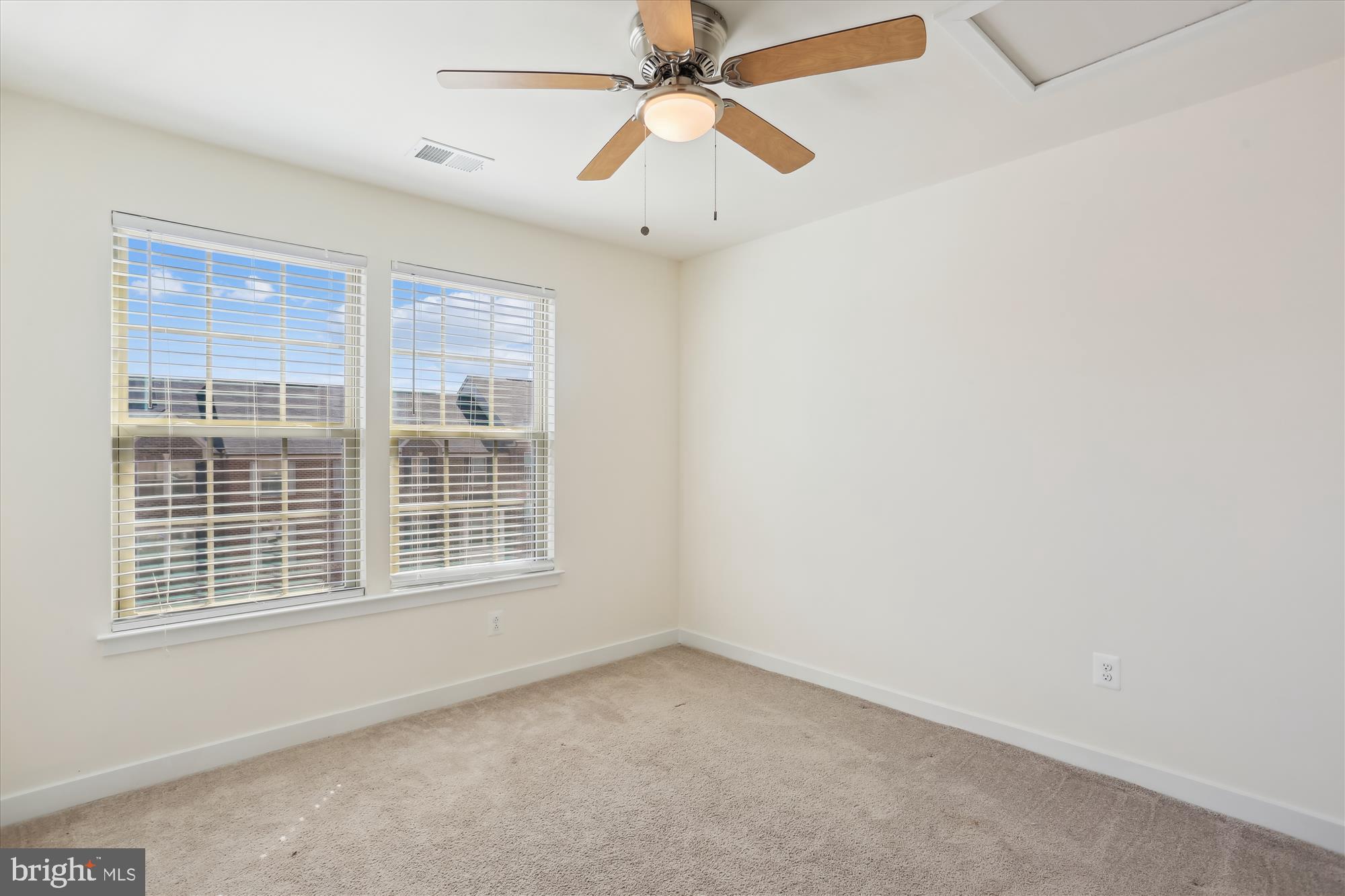 NORBOURNE PARK - Residential