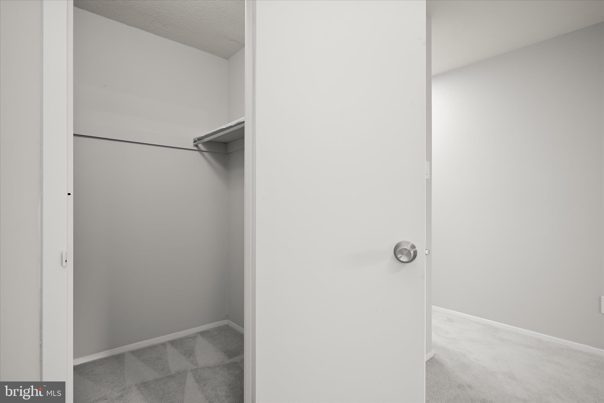 TOWERS IN WESTCHESTER PARK - Residential