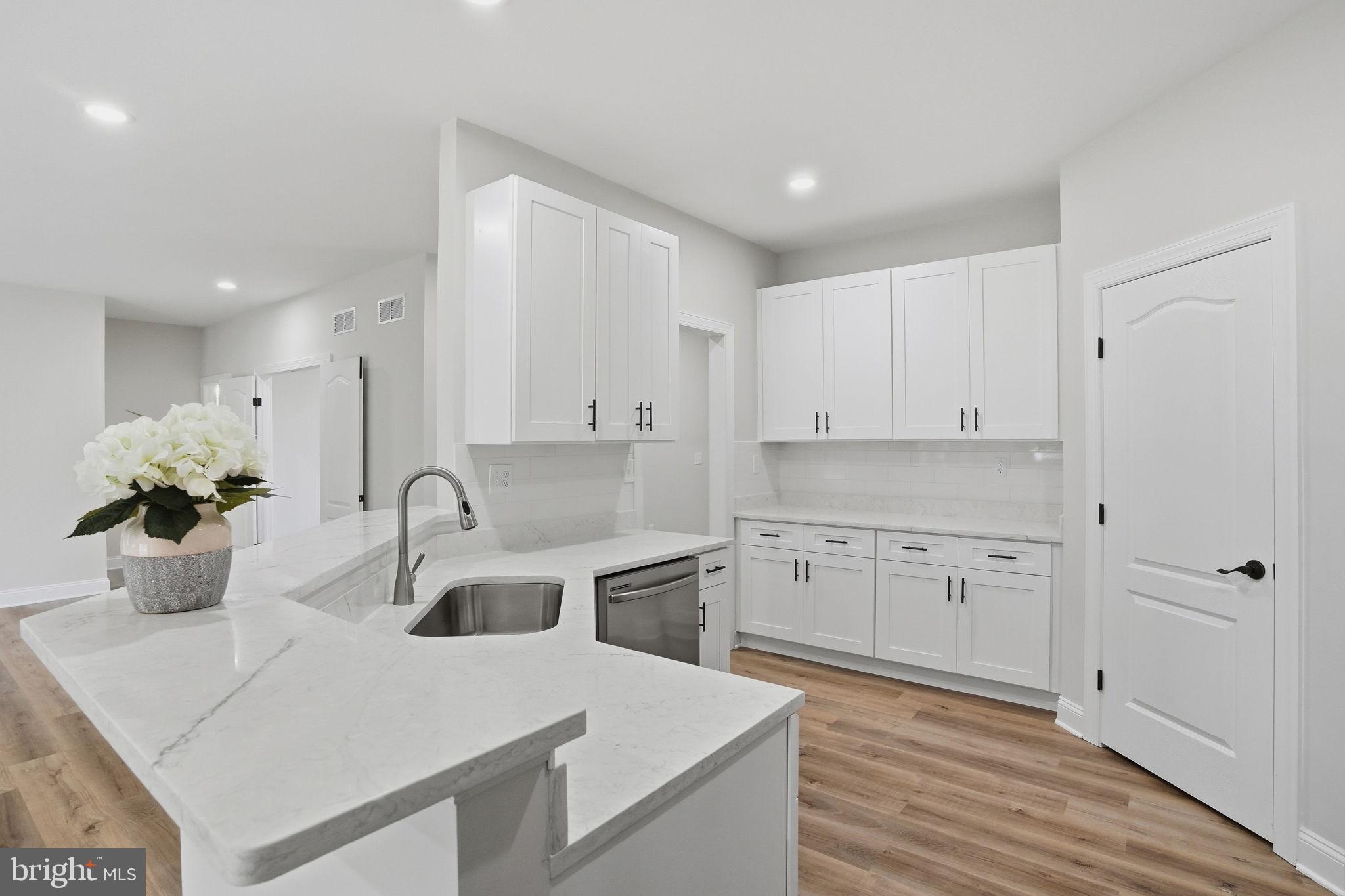 BEACON MEADOWS - Residential