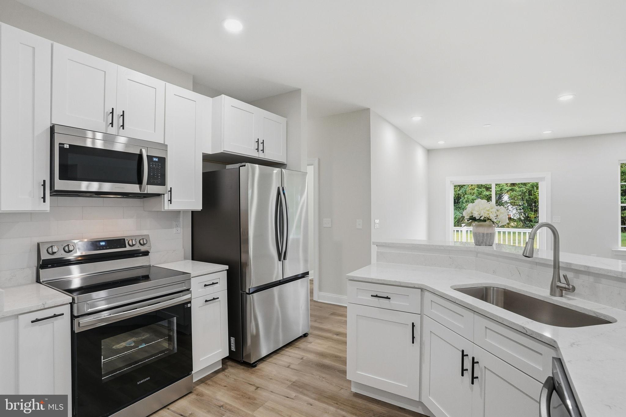 BEACON MEADOWS - Residential