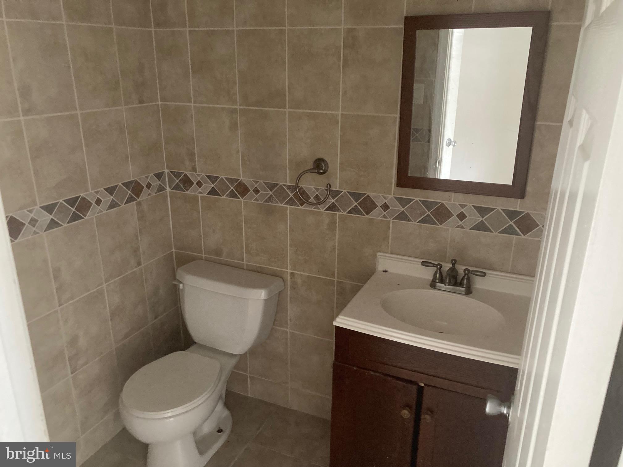 ANDREWS VILLAGE CONDOMIN - Residential