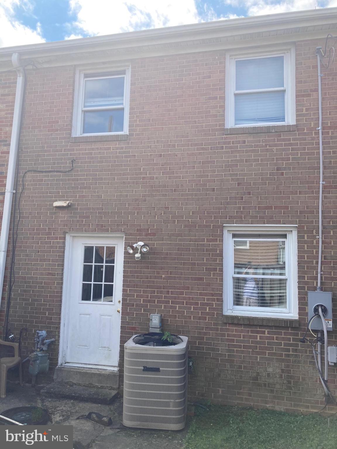 ANDREWS VILLAGE CONDOMIN - Residential