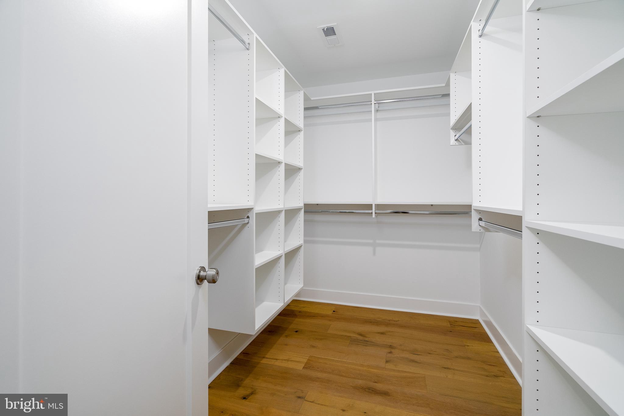 MANAYUNK - Residential