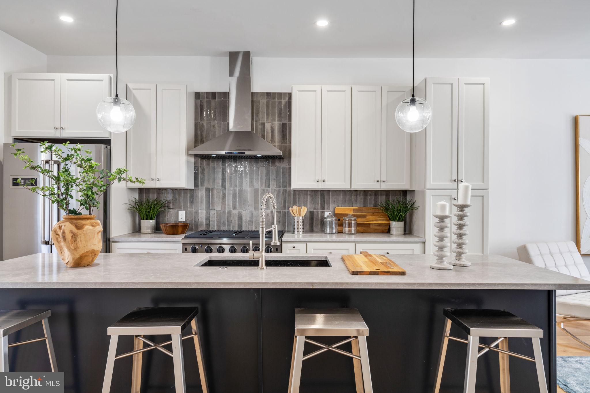 MANAYUNK - Residential