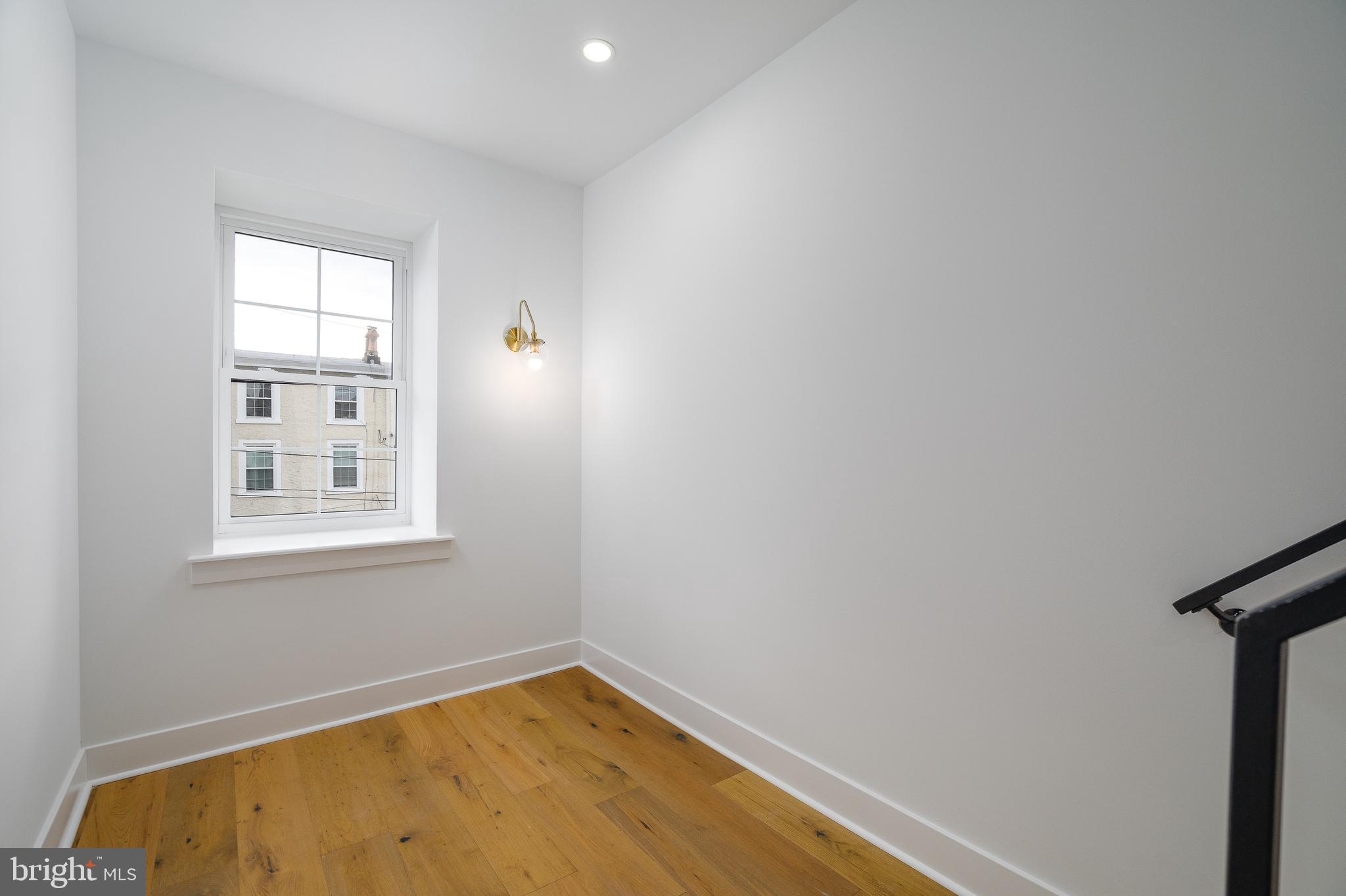 MANAYUNK - Residential