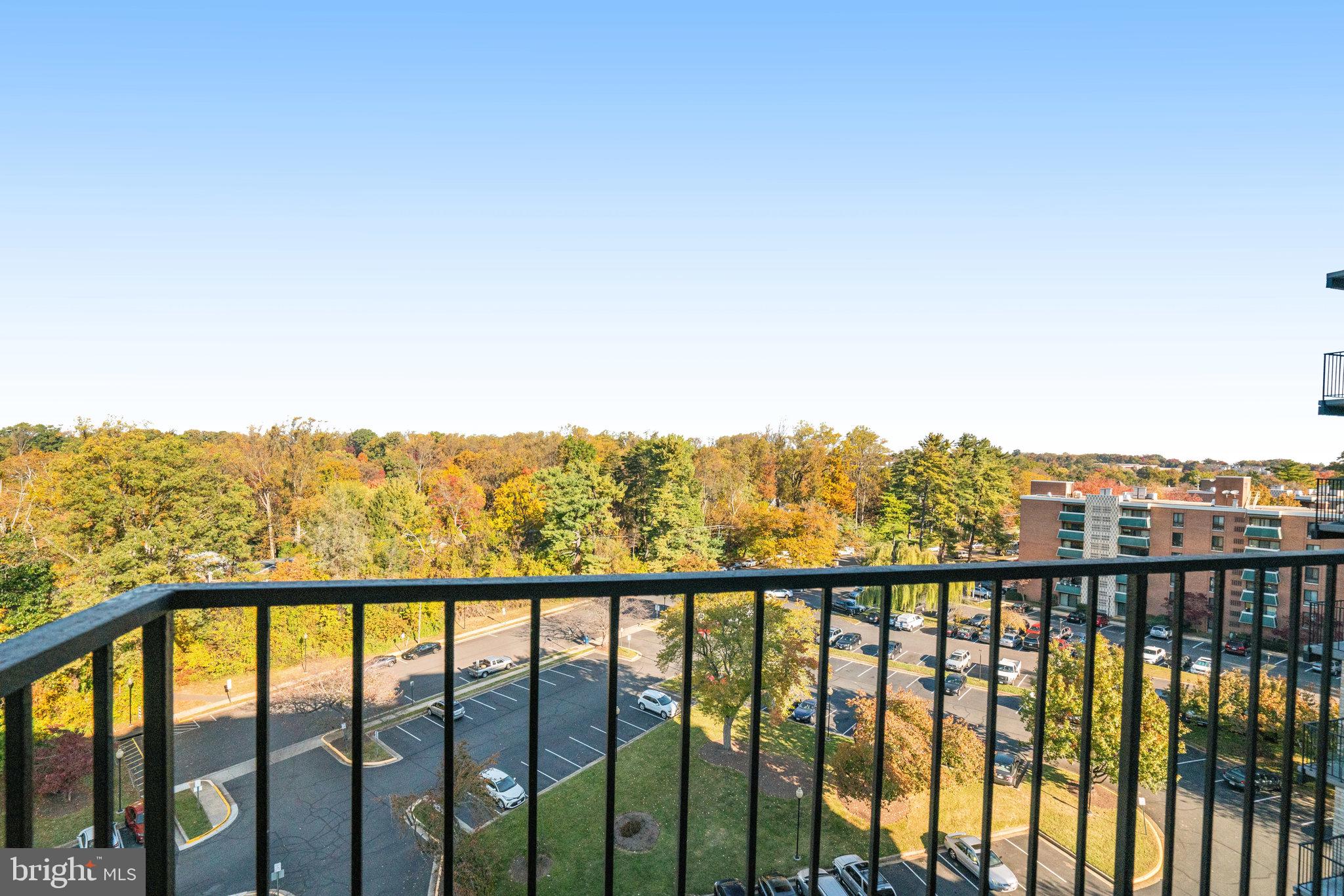 BARCROFT HILLS - Residential