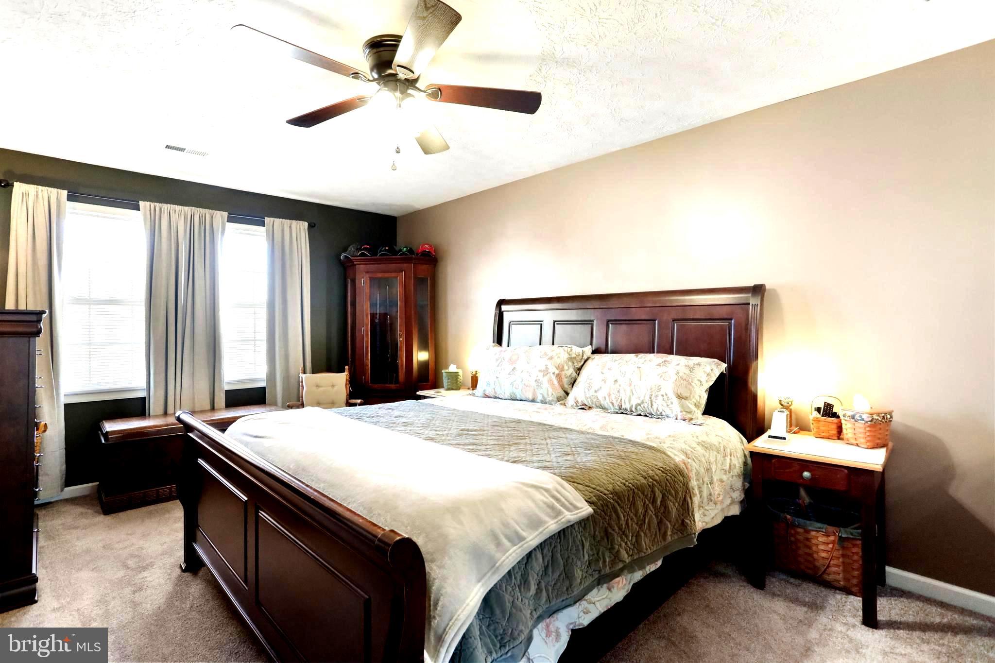 HAPPY CREEK KNOLLS SECTION 2 - Residential