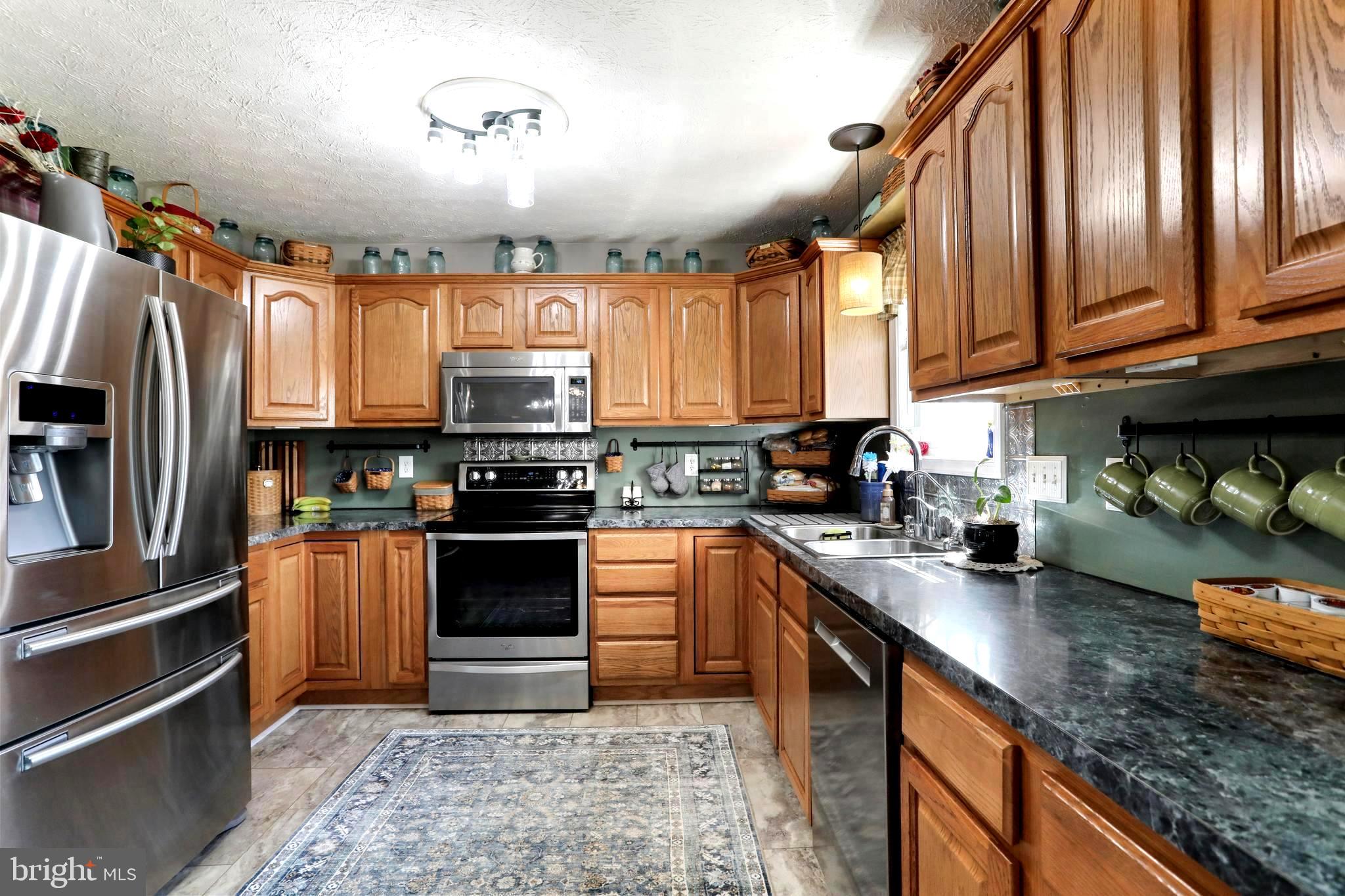 HAPPY CREEK KNOLLS SECTION 2 - Residential