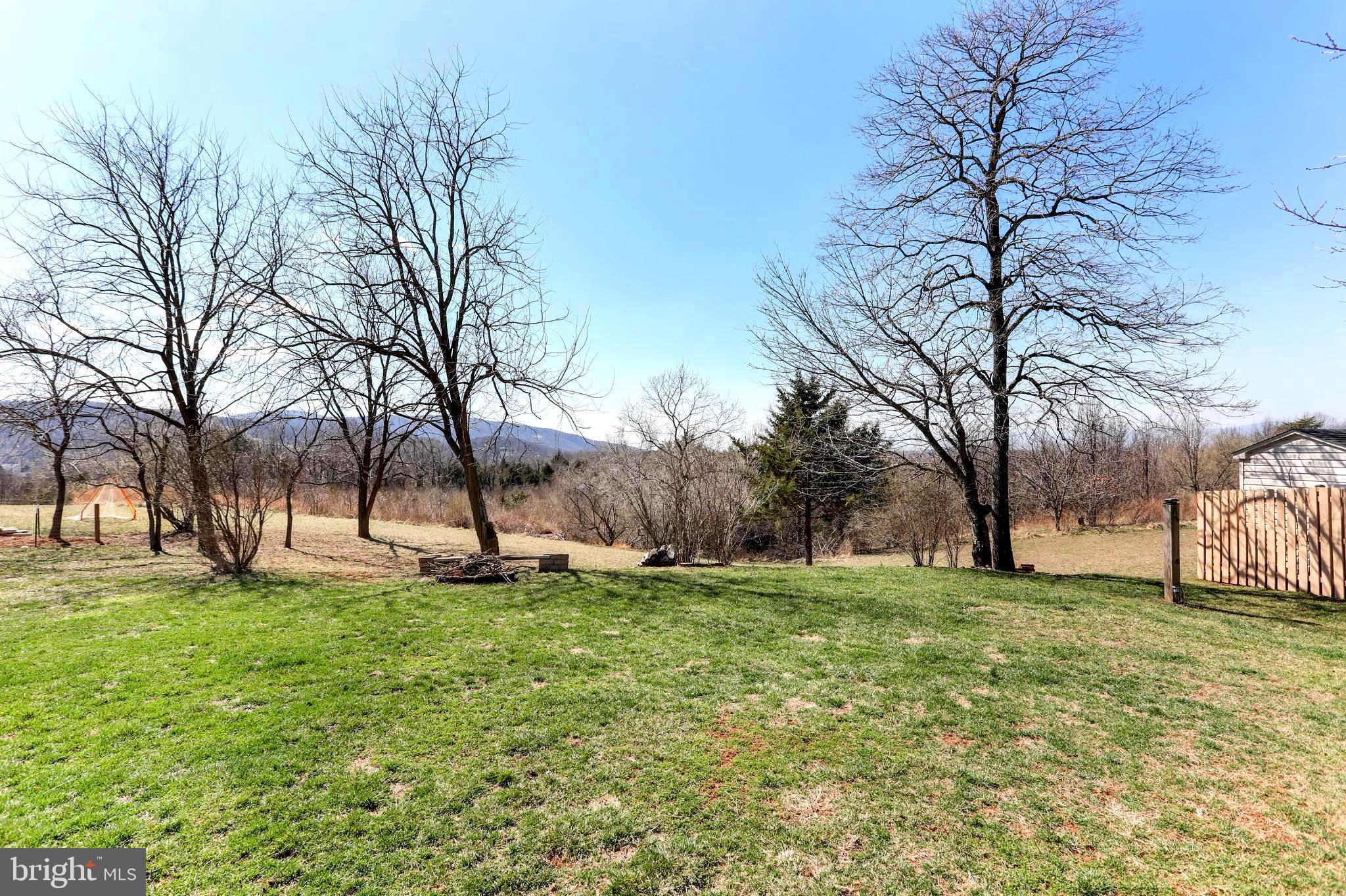 HAPPY CREEK KNOLLS SECTION 2 - Residential