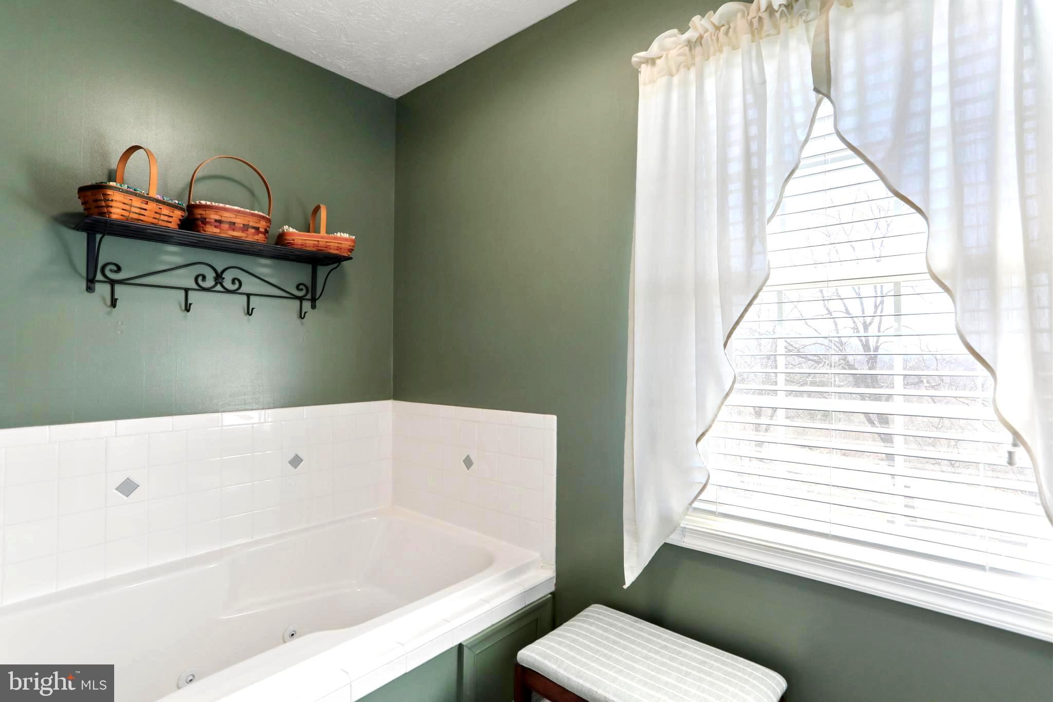 HAPPY CREEK KNOLLS SECTION 2 - Residential