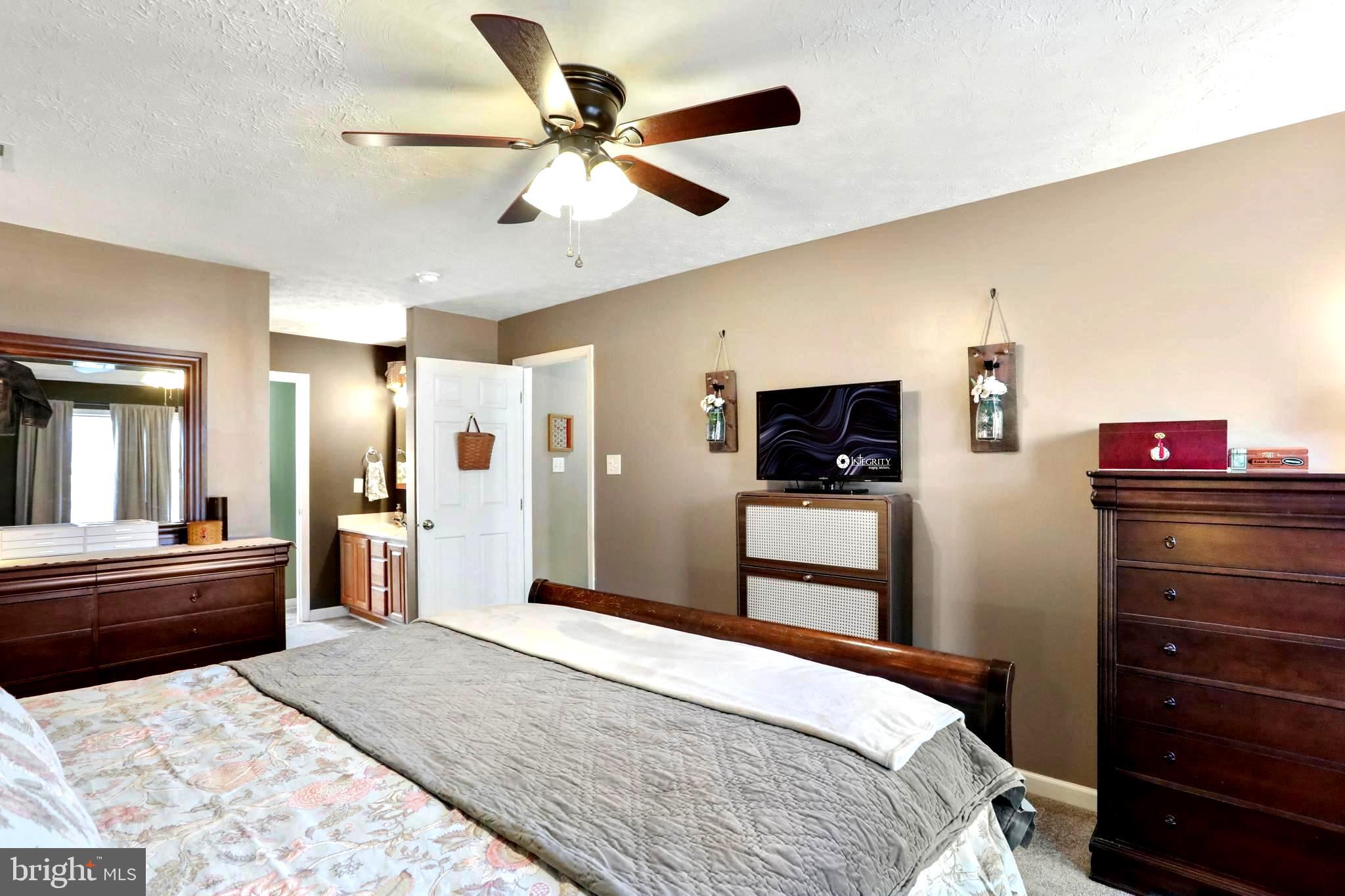 HAPPY CREEK KNOLLS SECTION 2 - Residential