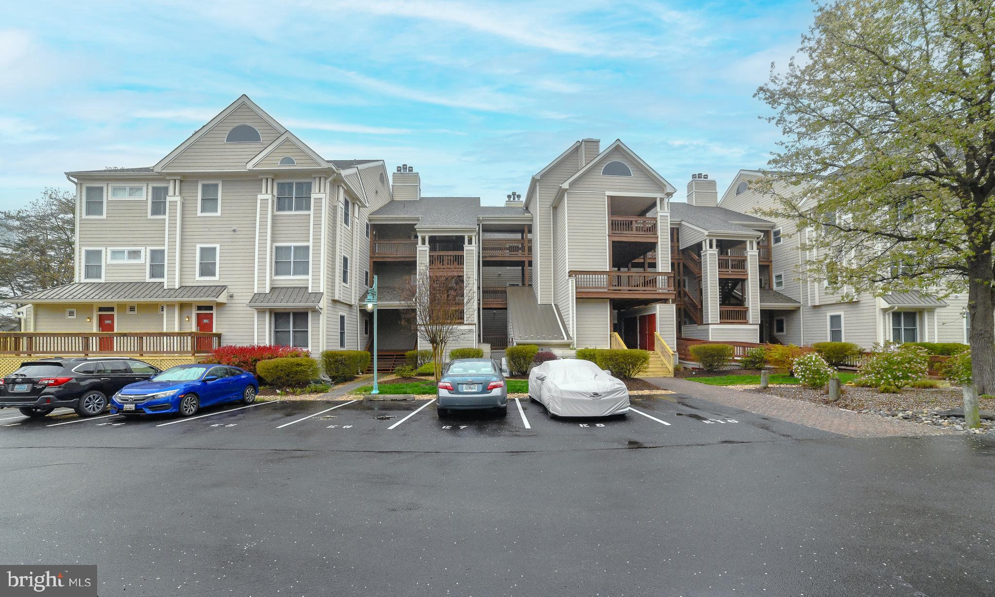 SOLOMONS LANDING - Residential