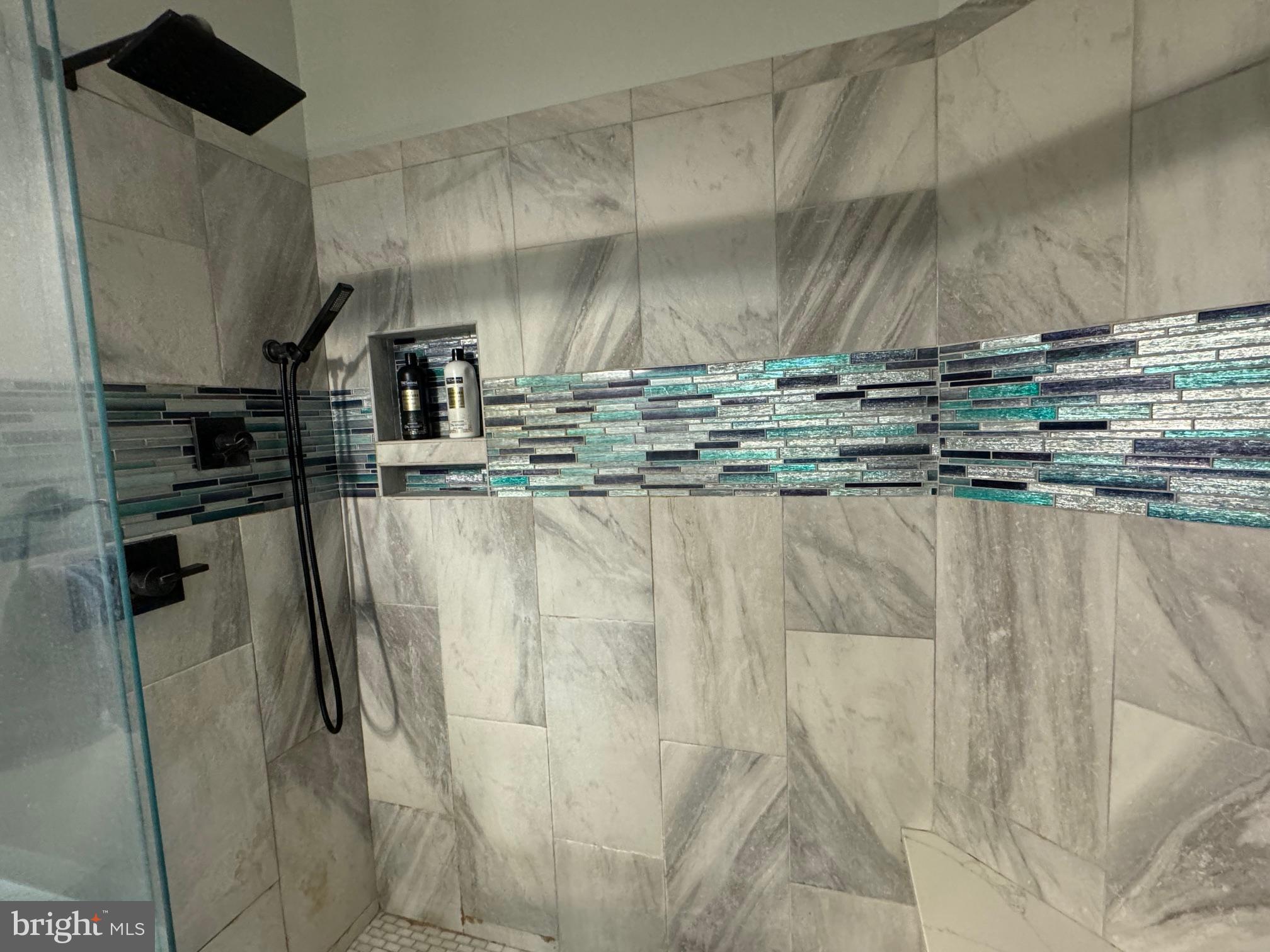 SOLOMONS LANDING - Residential