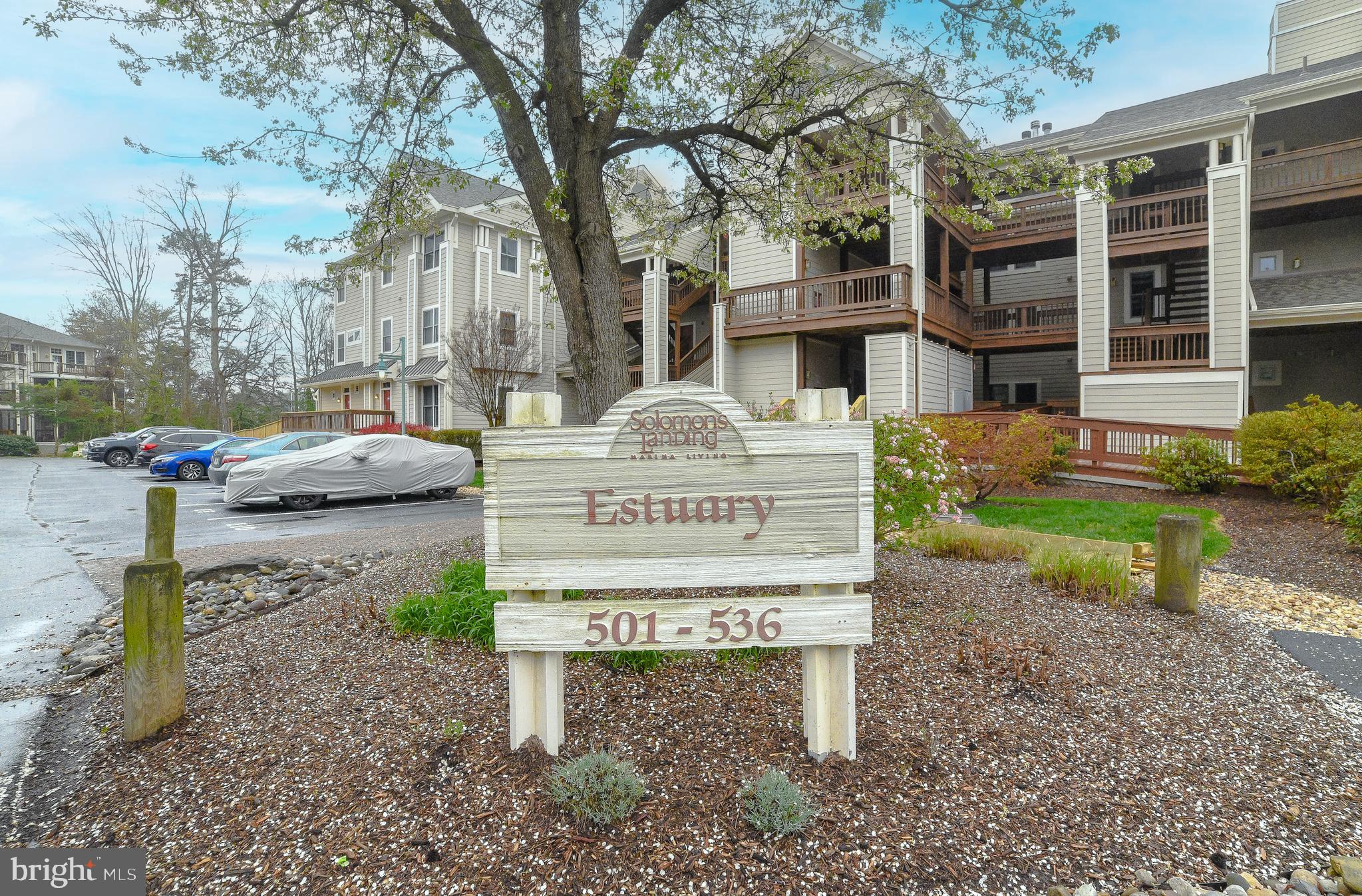 SOLOMONS LANDING - Residential