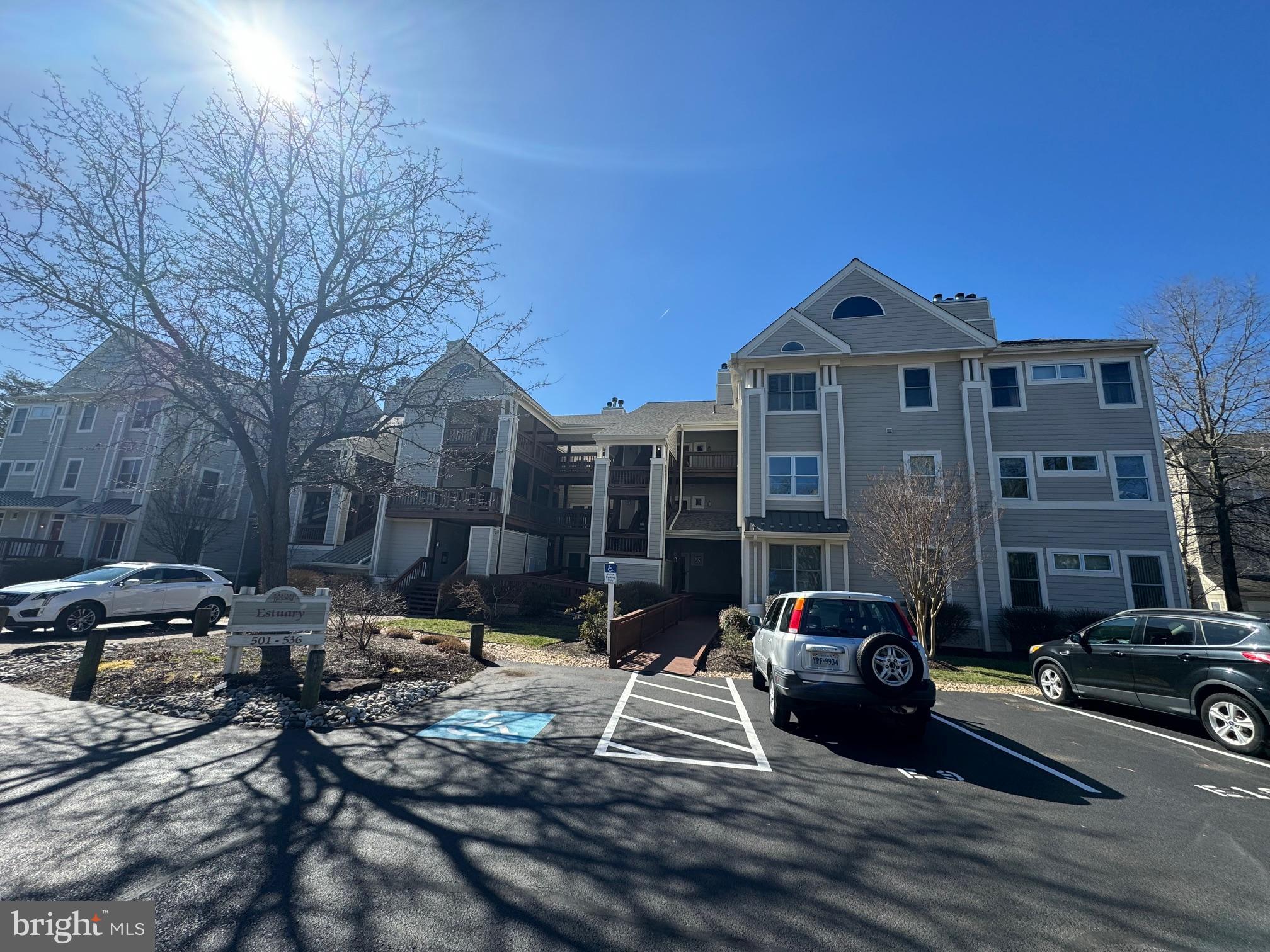 SOLOMONS LANDING - Residential