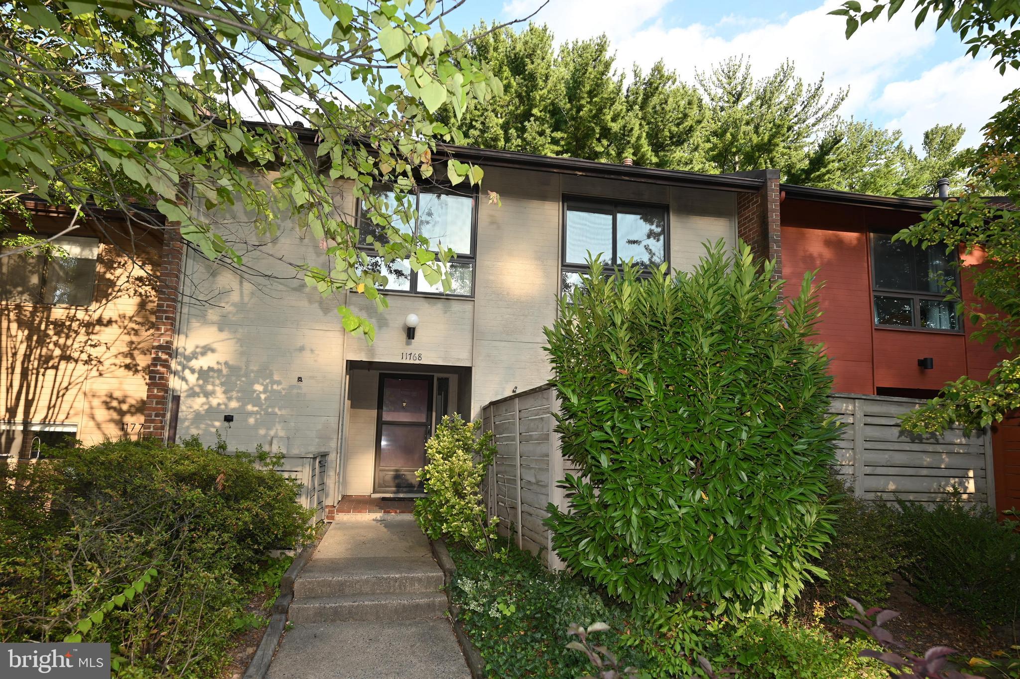 HUNTERS GREEN - Residential Lease