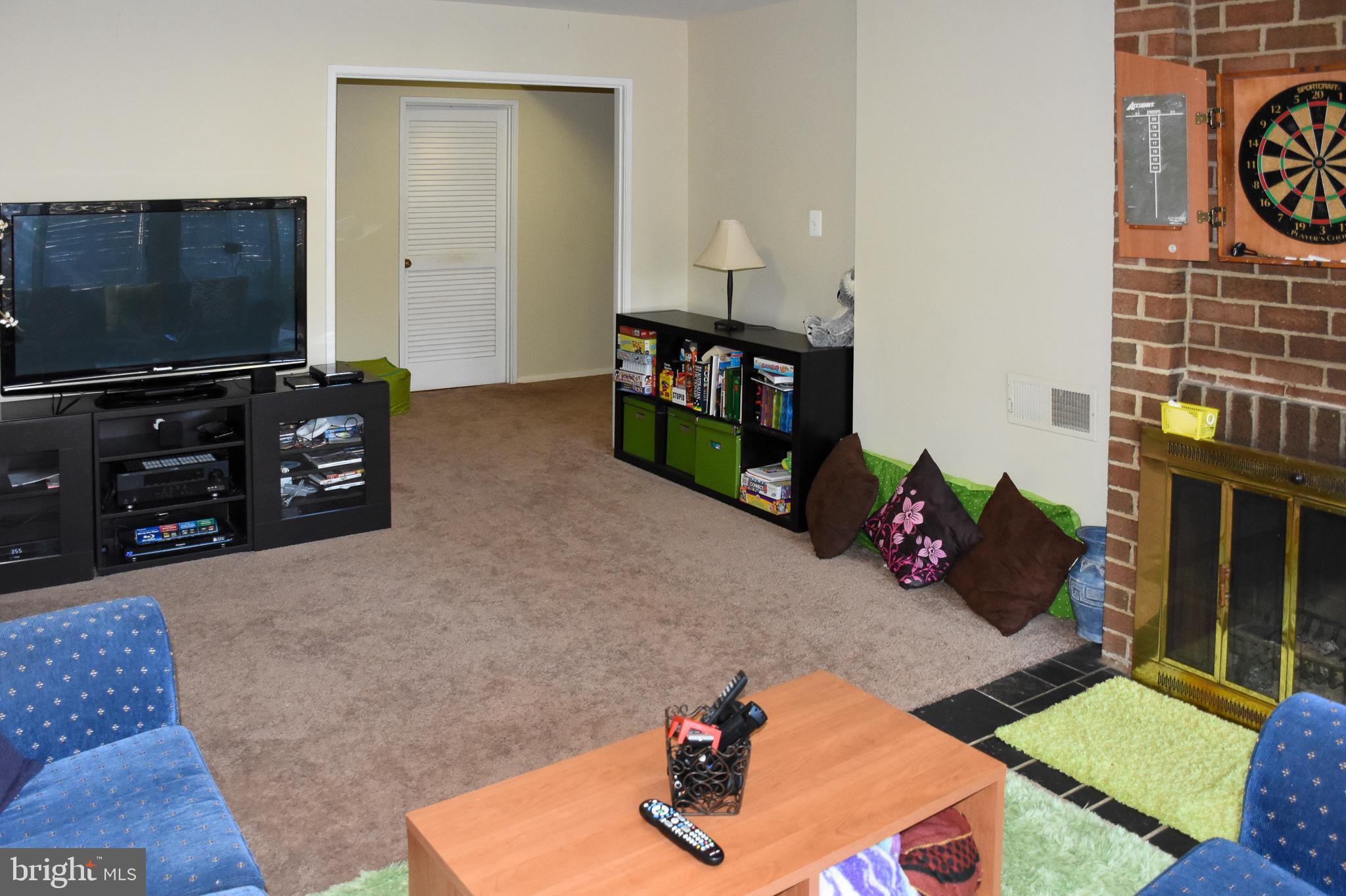 HUNTERS GREEN - Residential Lease