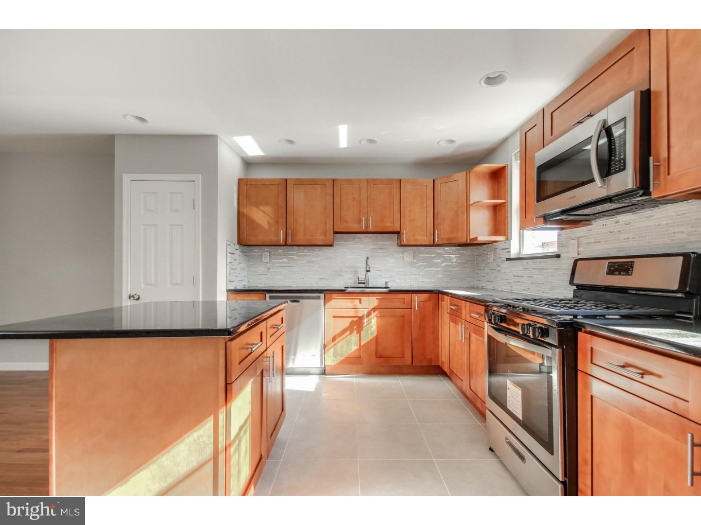 WEST OAK LANE - Residential