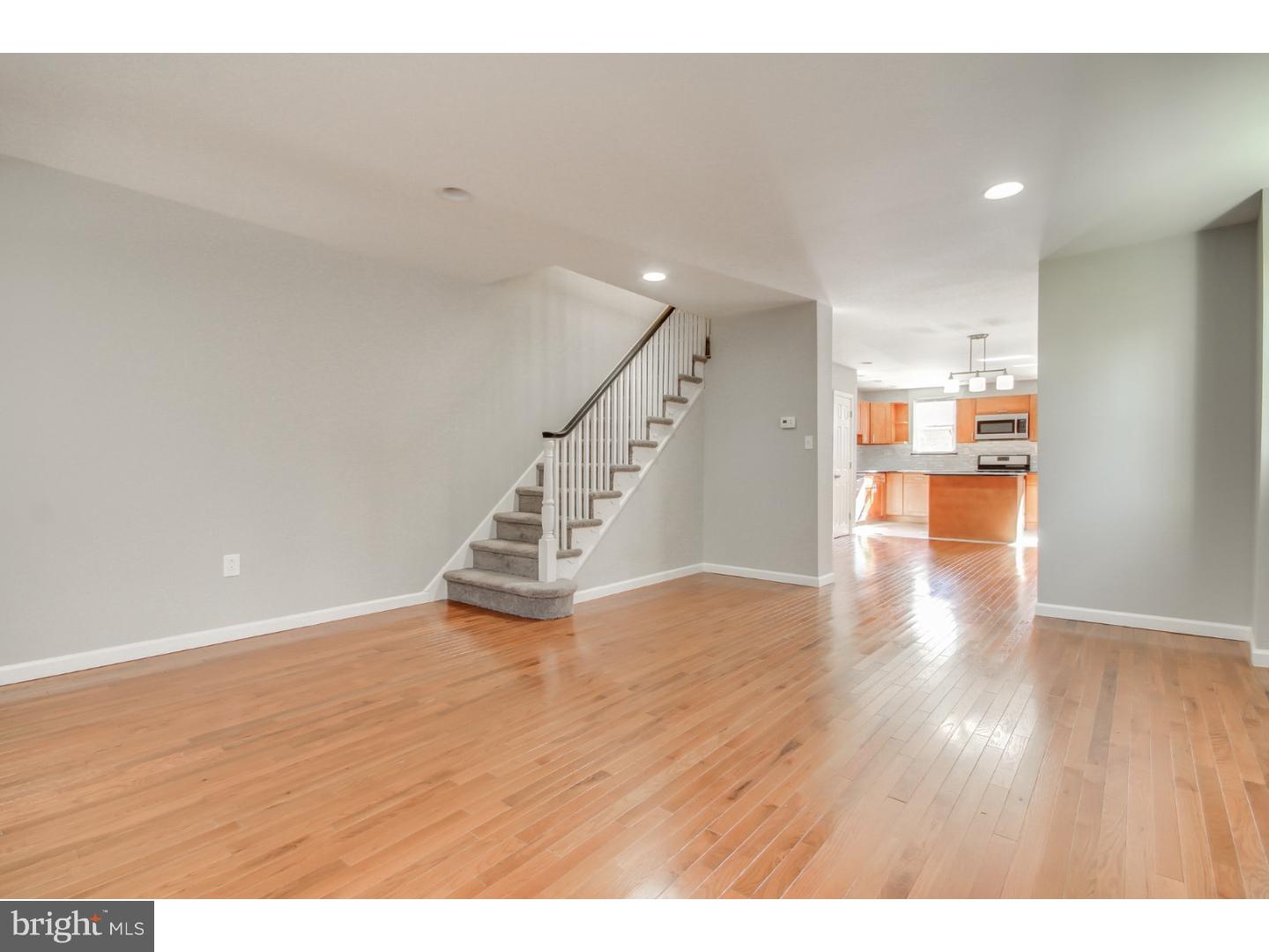 WEST OAK LANE - Residential