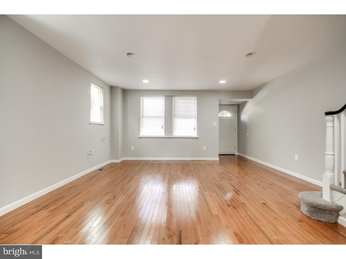 WEST OAK LANE - Residential