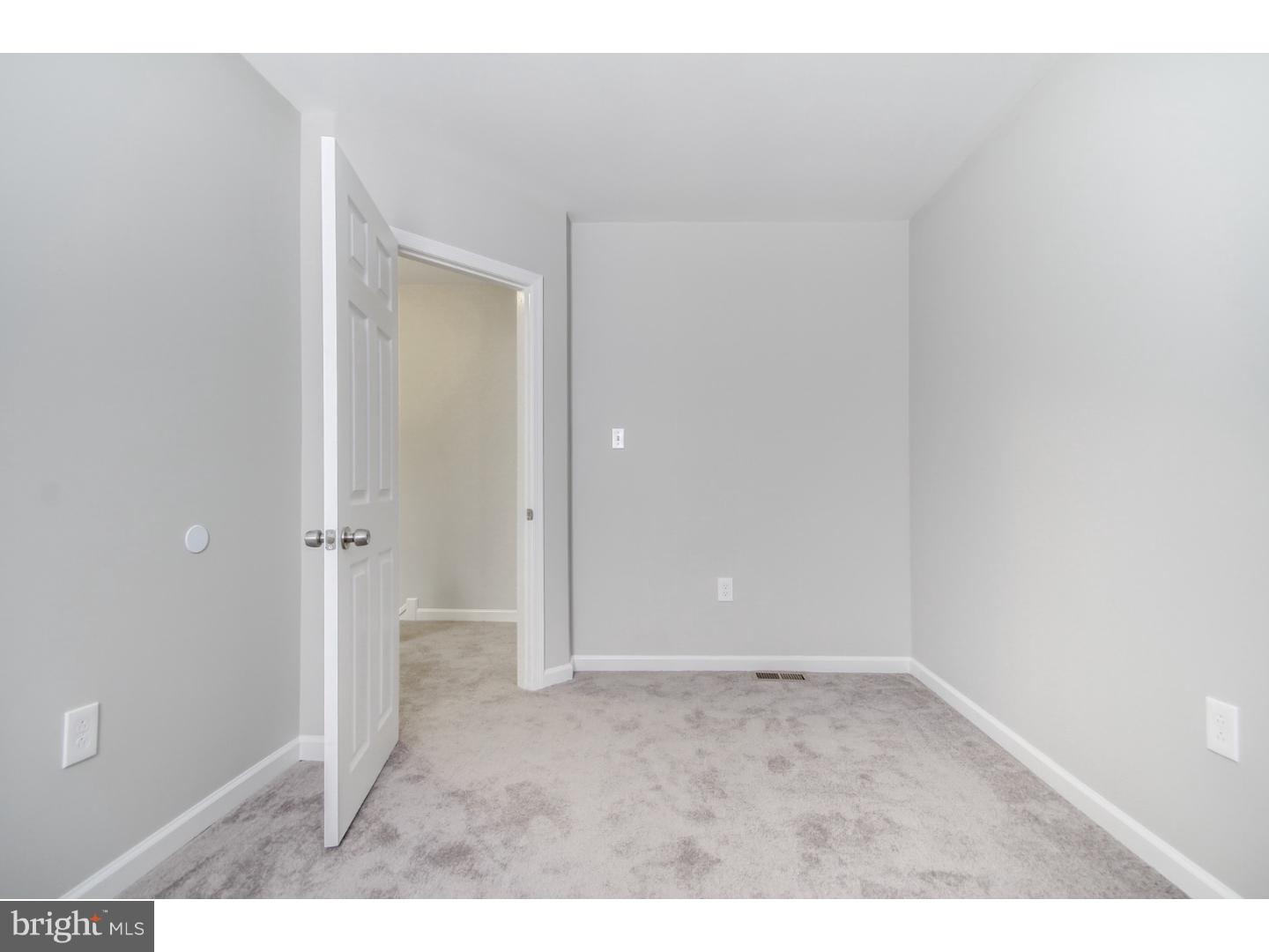 WEST OAK LANE - Residential