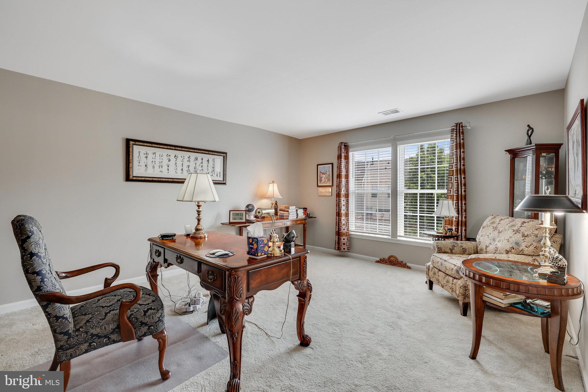 ASHBURN VILLAGE - Residential